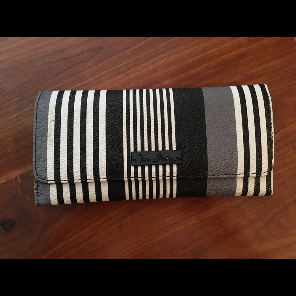 Vera Bradley white and black wallet